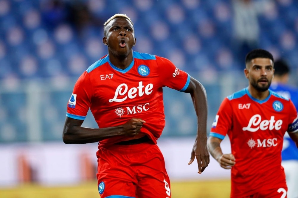  那不勒斯火力全开，南方劲旅登顶意甲积分榜