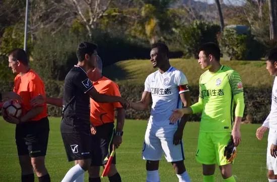  波鸿补时阶段绝平对手，顽强斗志赢得满堂喝彩