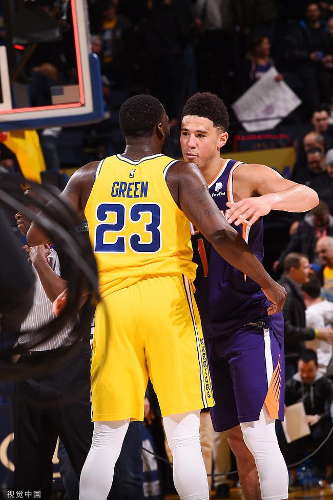  布克爆砍五十分成空砍太阳负于马刺